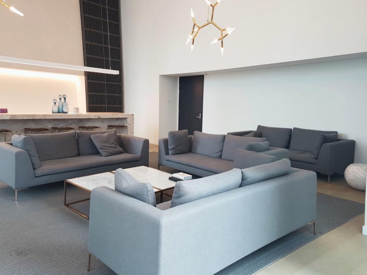 Luxury Cbd - Pool, Gym And Spa Мелбърн Екстериор снимка